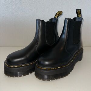 Dr Martens 2976 SMOOTH LEATHER PLATFORM CHELSEA BOOTS sz 5